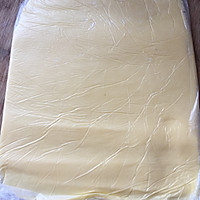 起酥牛角小面包的做法图解3