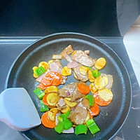 #寻味外婆乡传承春日宴#家常小炒丨杏鲍菇炒牛肉的做法图解4