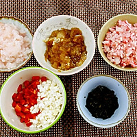 【蔓德拉的厨房】南极磷虾鸡粒炒饭的做法图解1