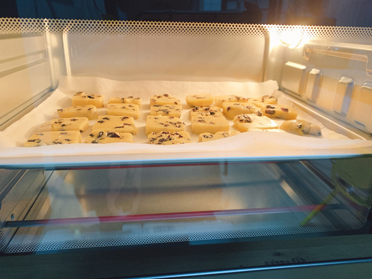 黑加仑饼干的做法