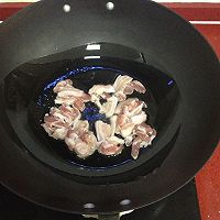 五花肉炒豇豆的做法图解2