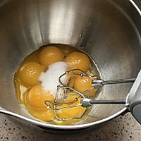 虎皮蛋糕卷的做法图解1