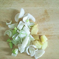 妈妈教的东北菜——豆角炖粉条的做法图解3