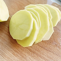 辣白菜豆腐汤#暖冬酱在手，嗨吃部队锅#的做法图解3