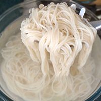 #夏至日，大口吃面#麻酱凉面的做法图解8