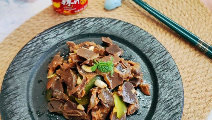 麻辣拌鸡胗