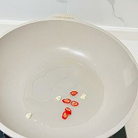 干煸卷心菜的做法图解1