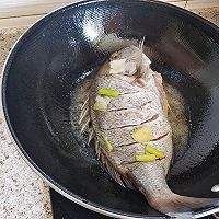 红烧加吉鱼的做法图解3