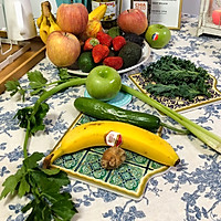 超模刮油果蔬汁｜羽衣甘蓝Smoothie的做法图解1