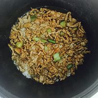 自带软糯属性的肉末糯米焖饭的做法图解5