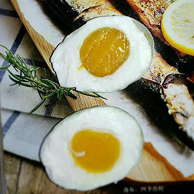 流油咸鸭蛋