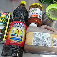 泰国菜：椰奶冬阴功-松茸鸡肉汤-微酸微辣-蜜桃爱营养师私厨的做法图解11