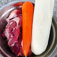 #刘畊宏女孩减脂饮食#牛肉炖双色萝卜的做法图解1