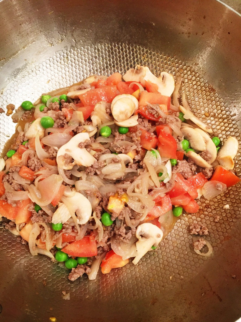 肉酱意面的做法图解4