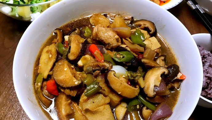 黄焖鸡
