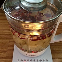 银耳红枣枸杞甜羹的做法图解3
