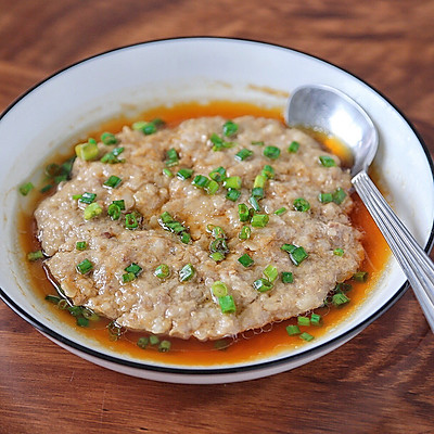 酱油蒸肉饼