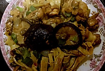 冬季温暖菜谱～千张鸡腿的做法