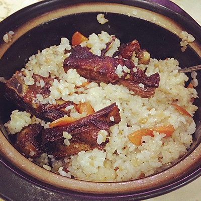 砂锅排骨米饭