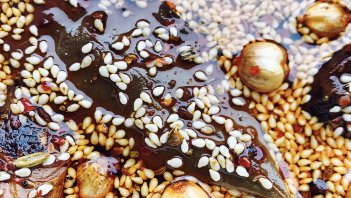 紫不溜丢的自制油泼辣子油