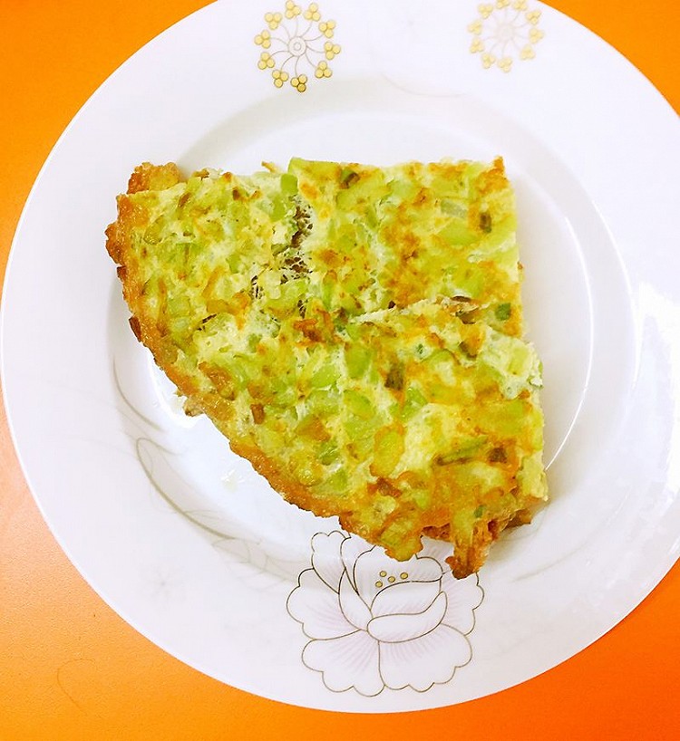 苦瓜摊鸡蛋的做法