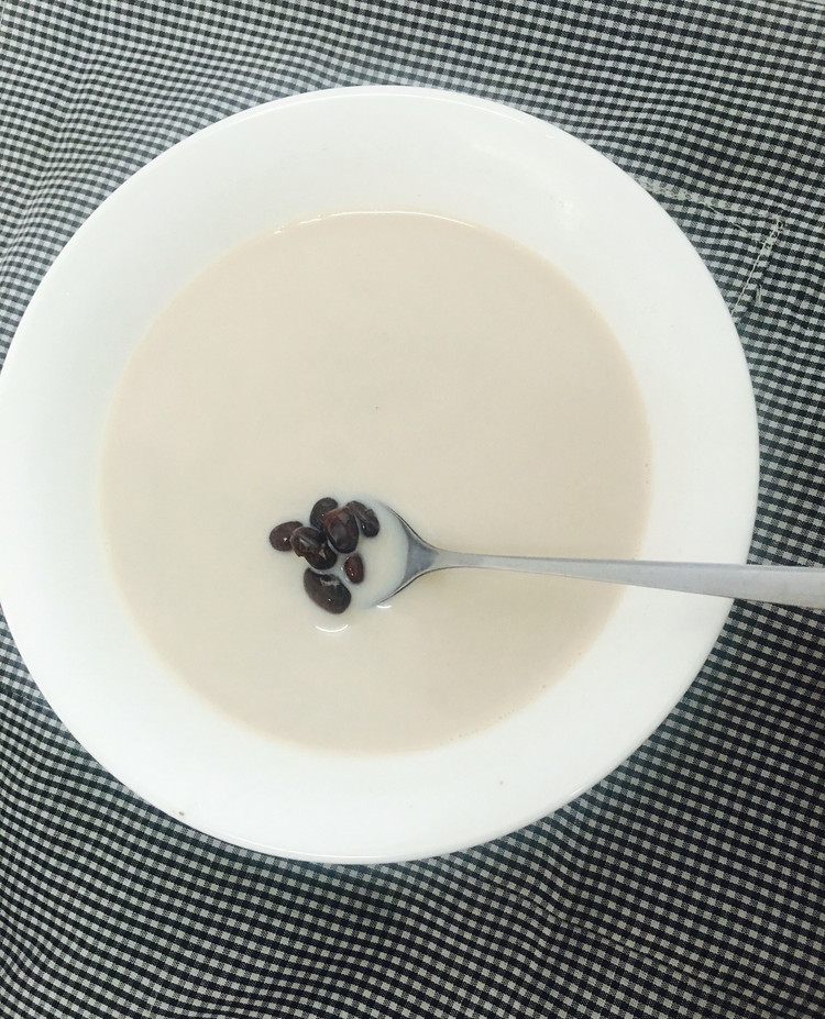 自制红豆奶茶的做法