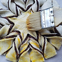 手抓饼第7种吃法-豆沙花朵的做法图解13