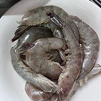 鸡翅鸡爪明虾煲的做法图解3