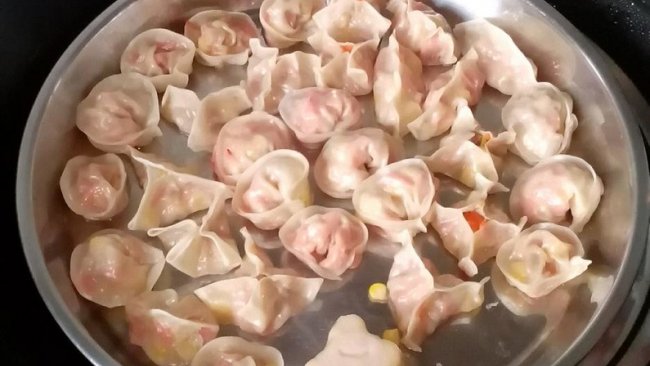 猪肉玉米胡萝卜饺子的做法