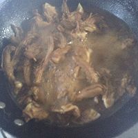 秘制卤味鸭锁骨的做法图解8