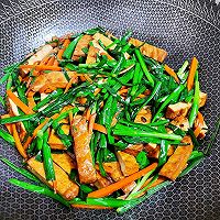 韭菜炒香干的做法图解11
