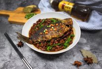 花生烧鲫鱼#金龙鱼外婆乡小榨菜籽油 我要上春碗#的做法
