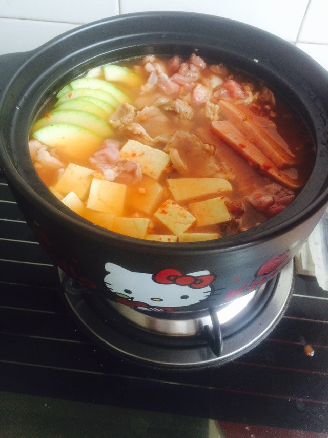部队火锅（泡菜火锅）的做法
