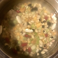 蜂蜜杂豆杂粮粥的做法图解2