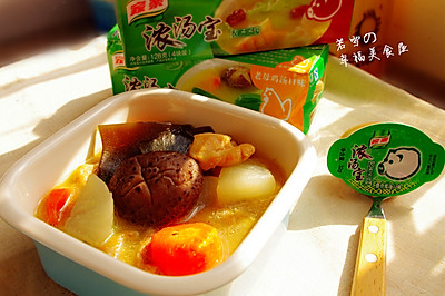 什蔬花菇鸡汤---极度鲜美，挑战你的味蕾！