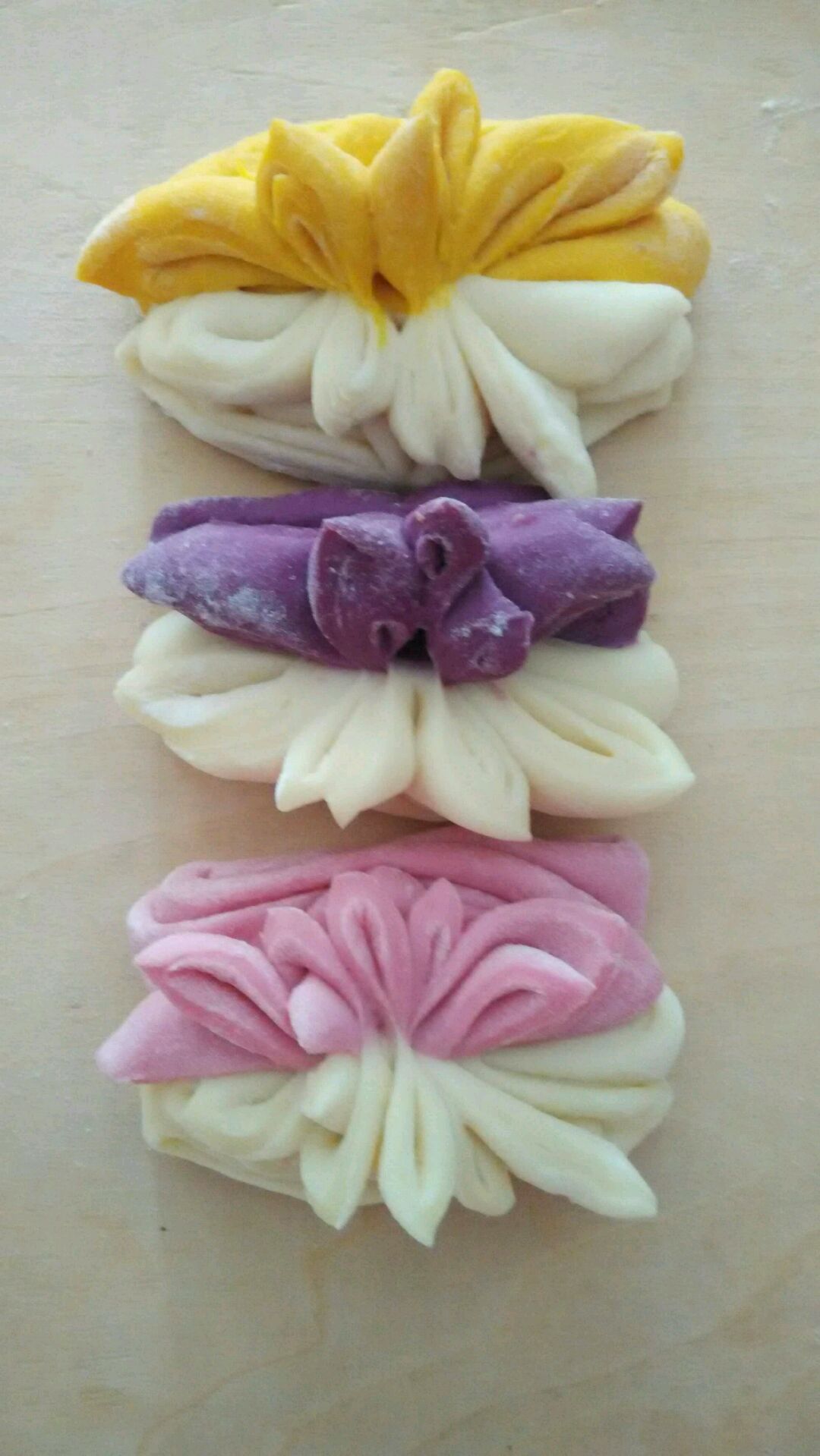 紫薯花卷怎么做_紫薯花卷的做法_豆果美食