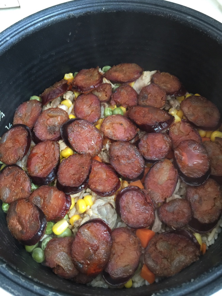川味腊肠 电饭煲饭的做法图解5