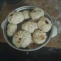 胡萝卜白菜虾仁包子的做法图解3