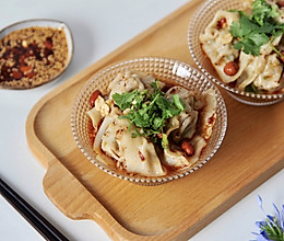 凉拌馄饨（韭菜虾爬鲜肉馄饨）的做法