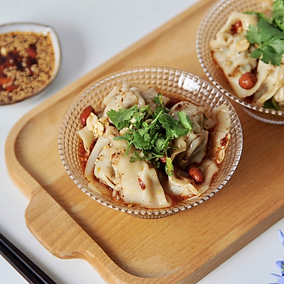 凉拌馄饨（韭菜虾爬鲜肉馄饨）