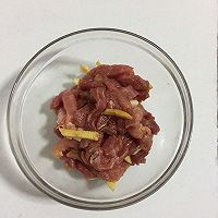 糖醋里脊的做法图解2