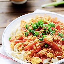 #太太乐鲜鸡汁玩转健康快手菜#西红柿鸡蛋面