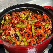小龙虾烧毛豆