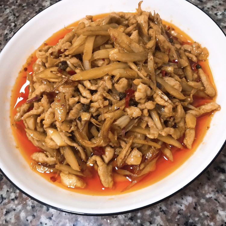 子姜肉丝的做法