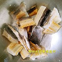 咸鳗炖豆腐的做法图解3