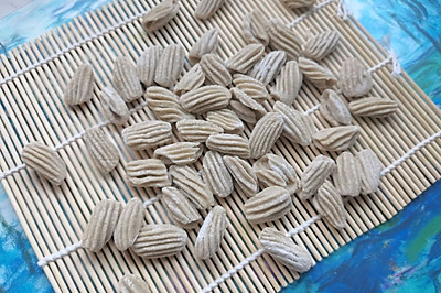 绿豆海螺面