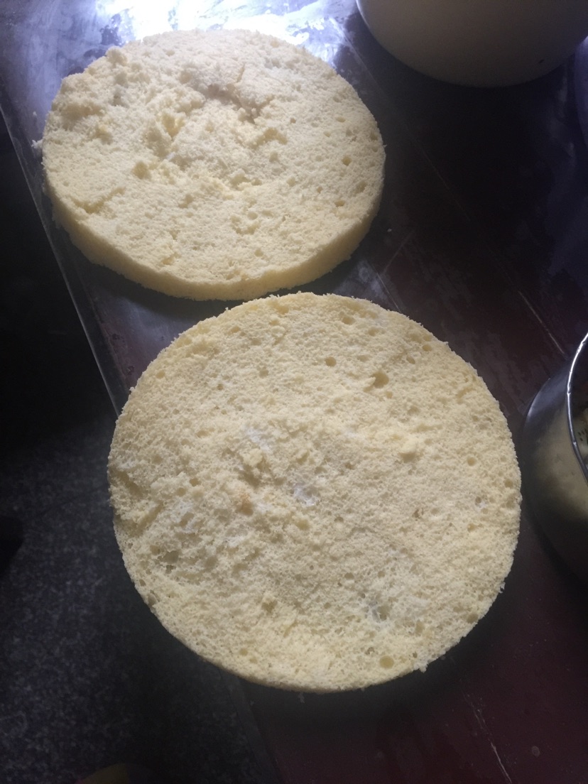 圣诞节的主题蛋糕，萌萌哒的做法图解2