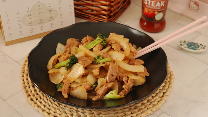 洋葱黑椒炒牛肉