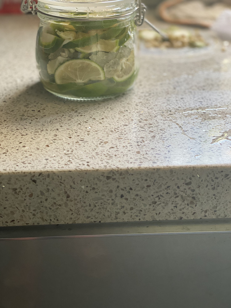 美白瘦身青柠茶的做法
