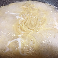 肉酱意大利面的做法图解3